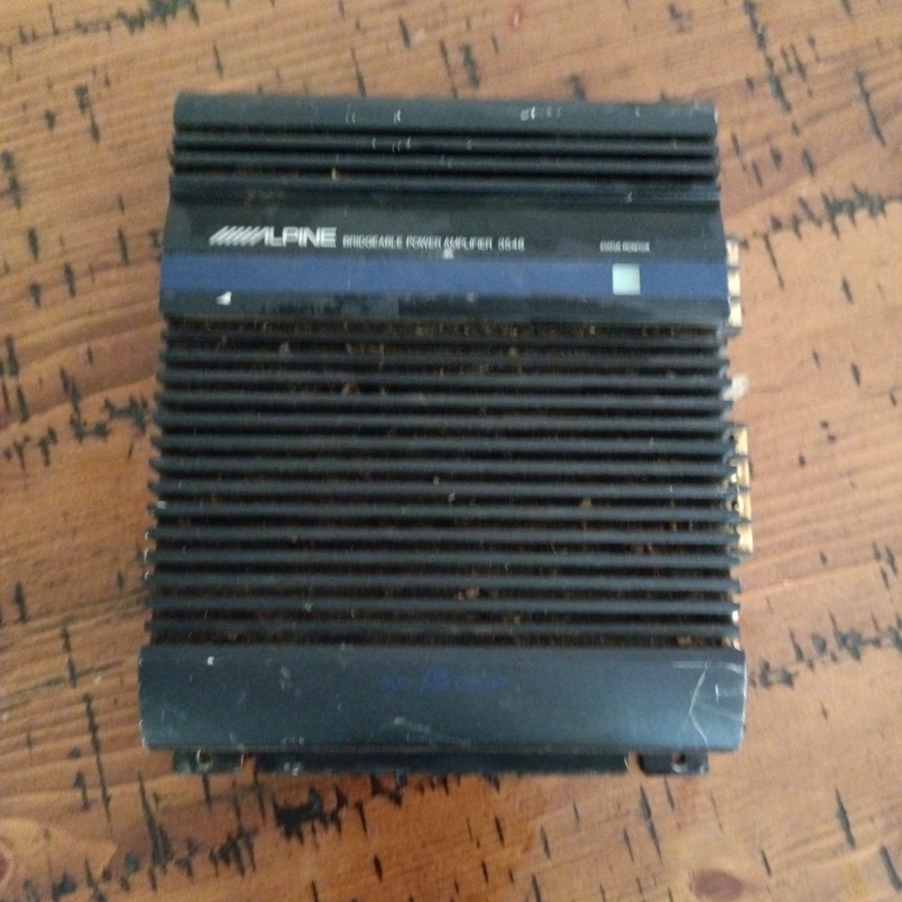 Alpine 3548 Bridgeable Power Amplifier 2 Channel 60Wx2 Car Audio Made in Japan